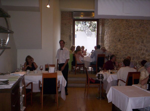 Restaurante-La-Bombi